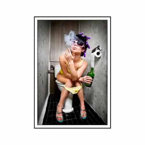 Tavla - Partygirl taking a break