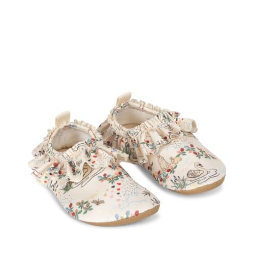 Konges Slöjd Manuca Badskor Mizumi