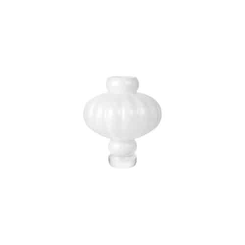Louise Roe Balloon Vase 02 Opal Vit