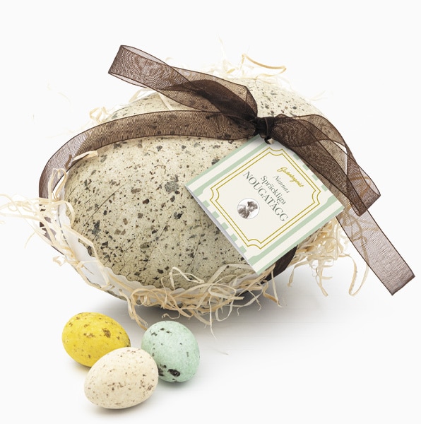 Sockerbageriet Nannas spräckliga påskägg med nougatägg