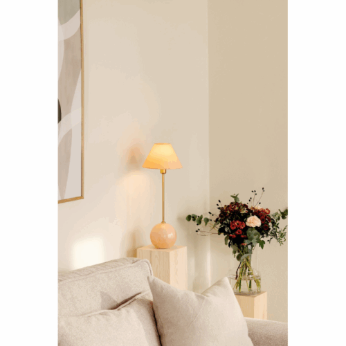 Globen Lighting Bordslampa Iris 20 – Blush