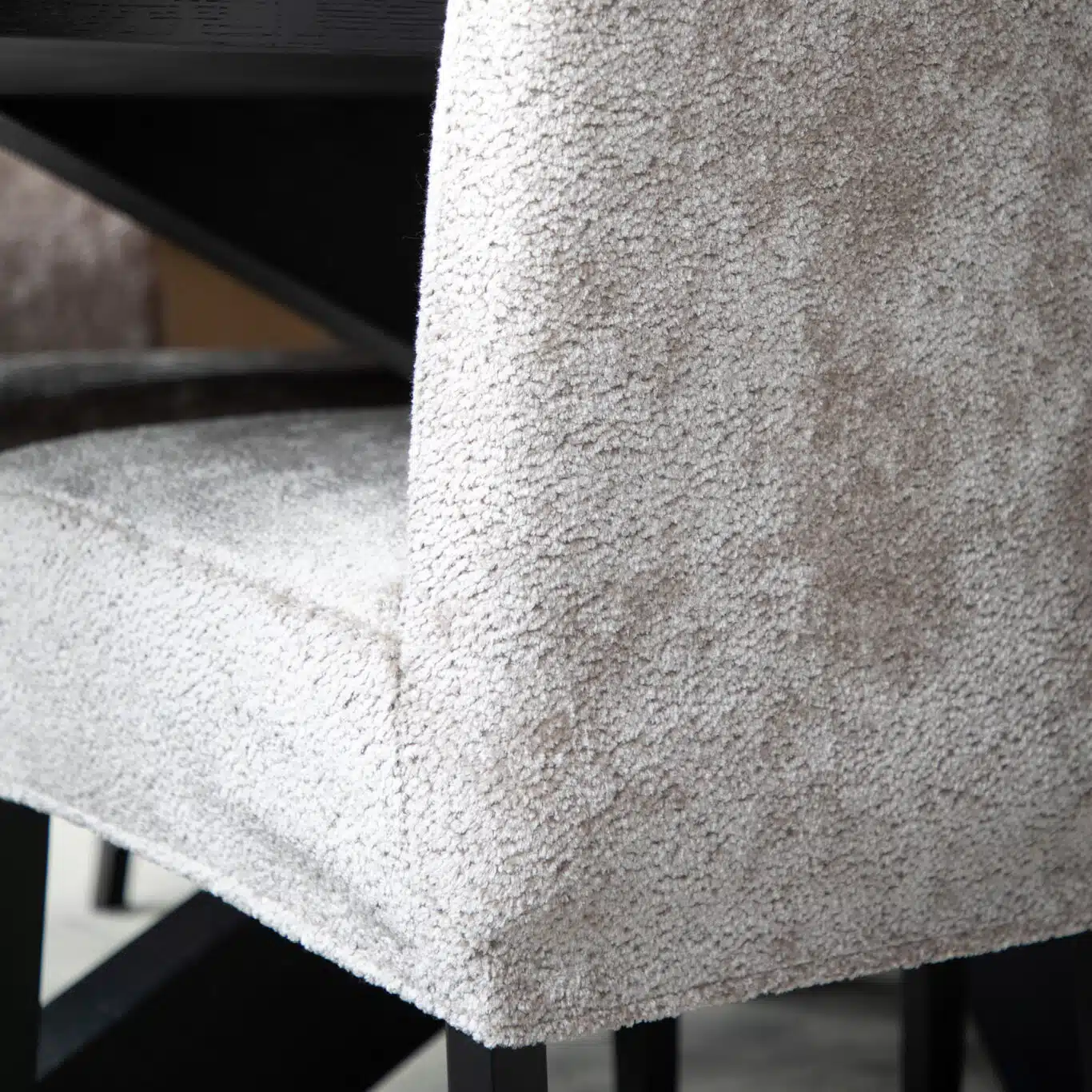 Artwood Boston Matstol svarta ben oklädd - Bild 12