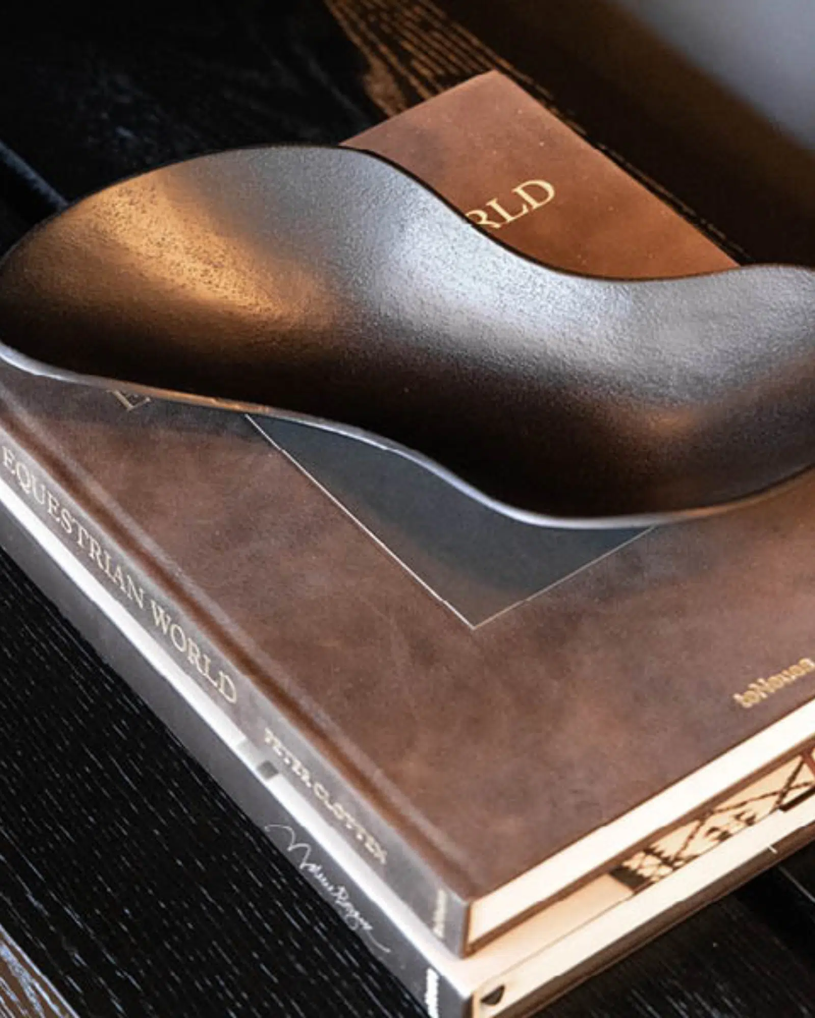 Artwood Mediabänk Maddox Svart 180cm - Bild 4