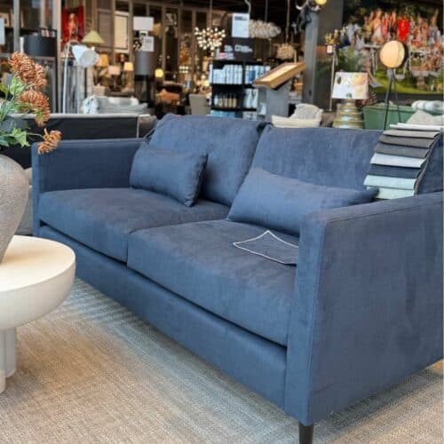 Englesson Wave 2,5-Sits Soffa Fast klädsel Pg1 Regain Indigo 90 Träben Dark Oak