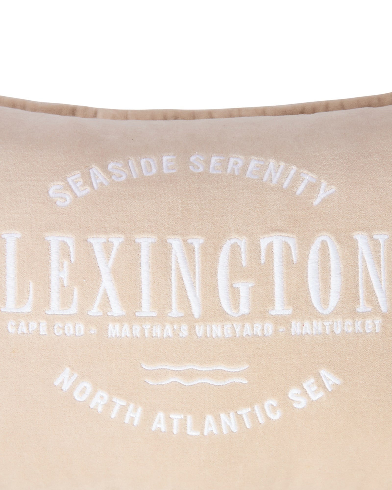 Lexington kudde beige logotyp i ekologisk bomullssammet