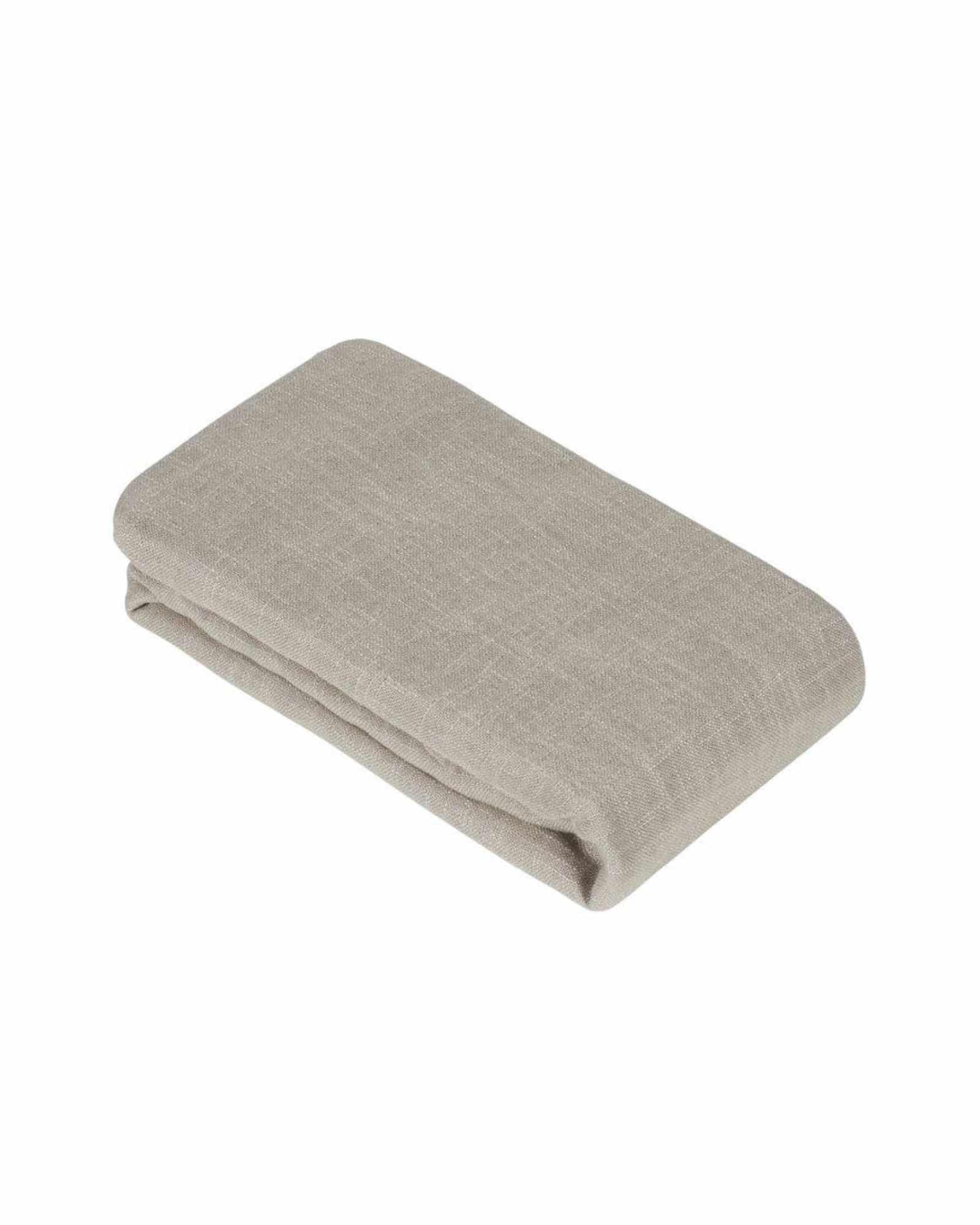 Alan Duk Lin 140x300