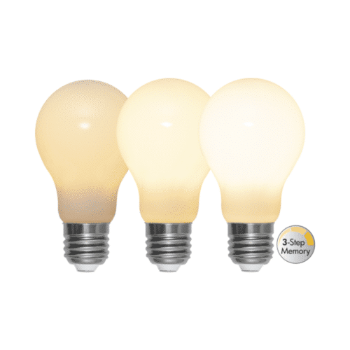 LED-normallampa E27 med 3-stegs klickdimring och varmvit ljusfärg 2700K