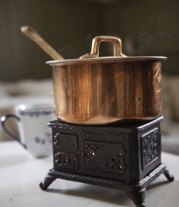 Liten Köksspis för Värmeljus Svart – Dekorativ Minispis i Gjutjärn - Bild 4