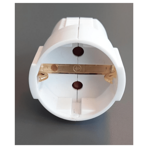skarvuttag jordat vitt med rak anslutning för säker elanslutning inomhus